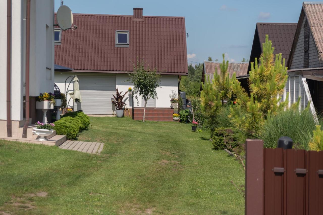 Dvi Liepos Villa Merkine Bagian luar foto