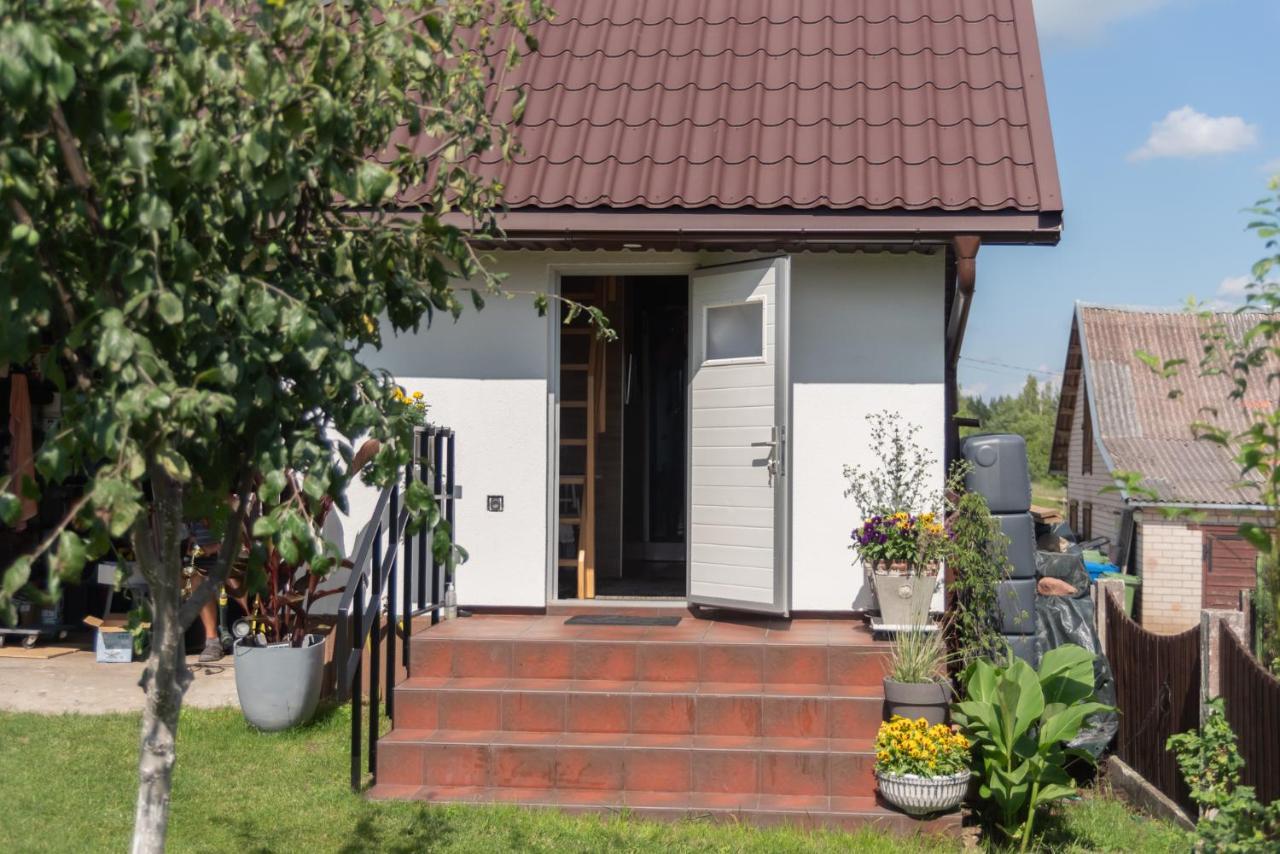 Dvi Liepos Villa Merkine Bagian luar foto